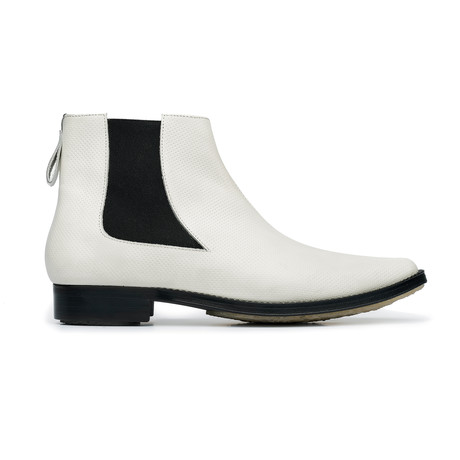 Perforated Leather Pointed Boots // White Perforated (Euro: 39)