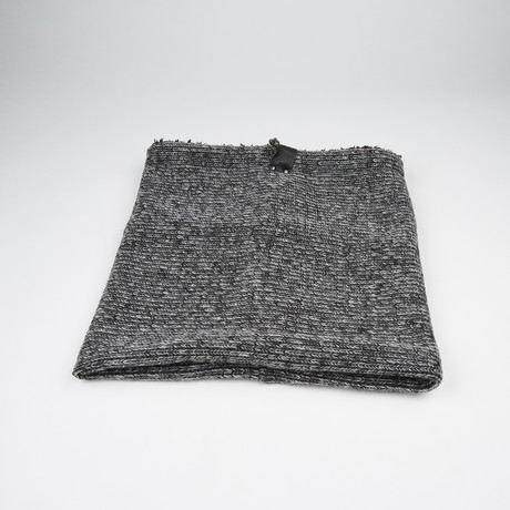 Chunky Knit Cowl // Gray + Black