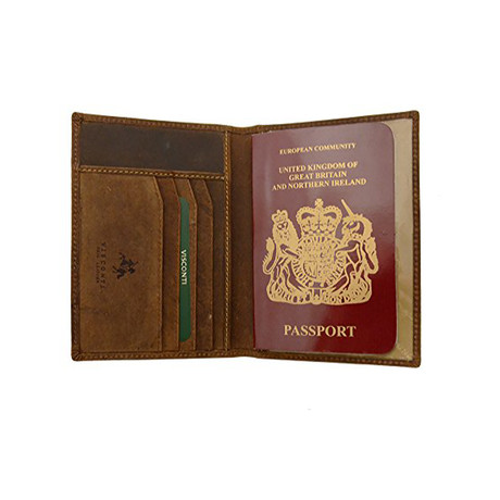 Hunter Passport Wallet // Tan