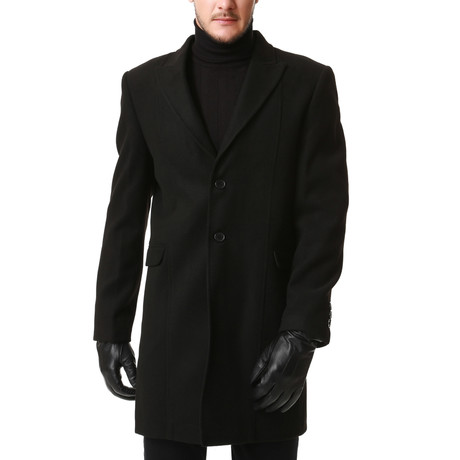 Gabriel Coat // Black (M)