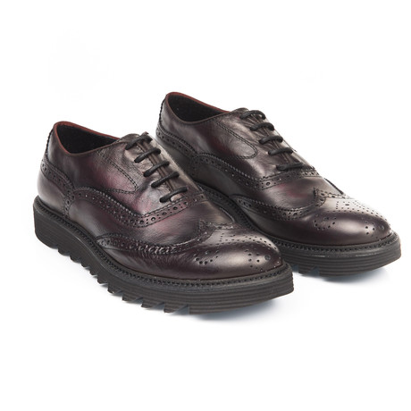 Perforated Wingtip Oxford // Bordeaux (Euro: 39)