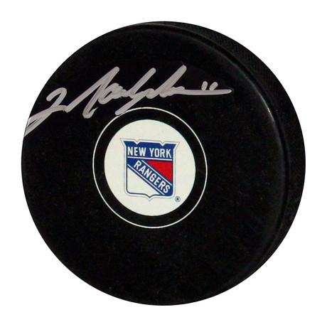 Mark Messier Signed NY Rangers Puck