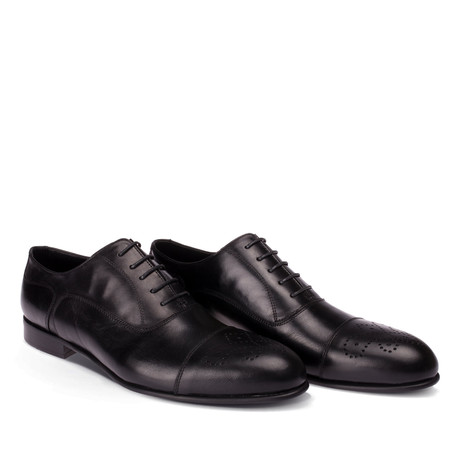 York Shoe // Black (Euro: 43)