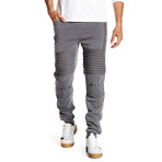 Fleece Pleated Thigh Pant // Dark Gray (S)