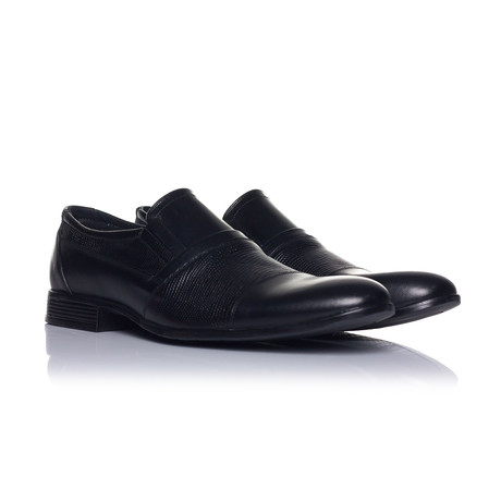 Skala Shoe // Black (Euro: 40)