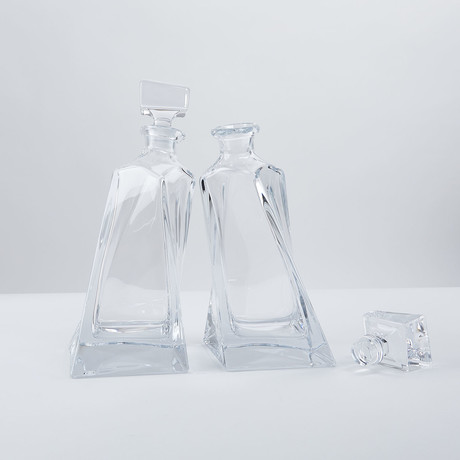 L'Amore Glass Decanters // Set of 2