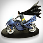 Batman // Metal Batcycle // Limited Edition