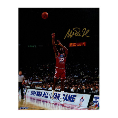 Magic Johnson Signed Photo