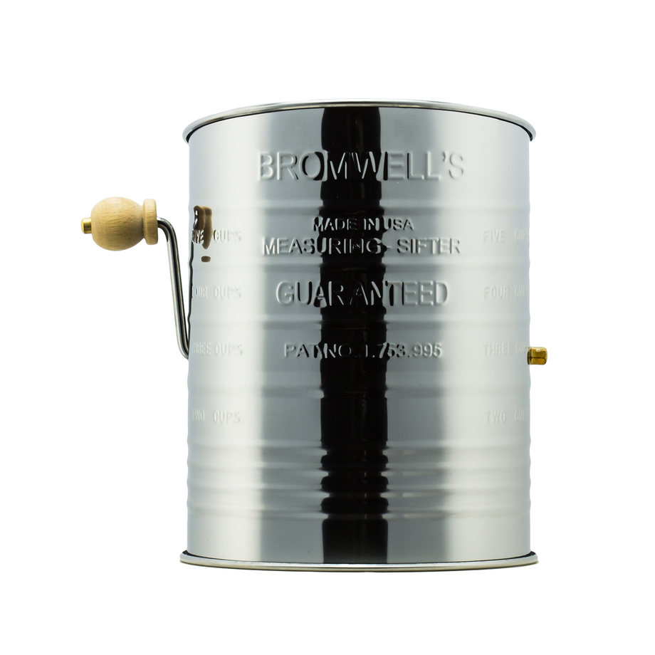 Jacob Bromwell Classic American Cookware + Flasks Touch of Modern
