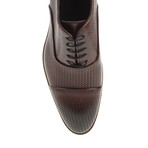 Weave Embossed Oxford // Claret Red (Euro: 44)