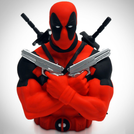 Deadpool // Bust Bank Limited Edition Statue