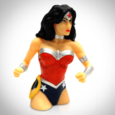 Wonder Woman // Bust Bank Limited Edition Statue