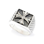 Checker Design Cross Ring (Size 9)