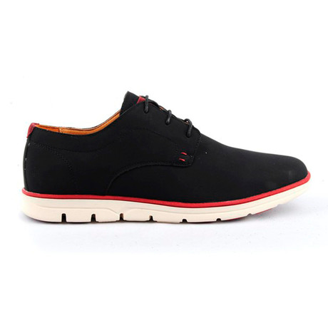 Octavius Oxford // Black (Euro: 39)