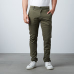 Signature "The Perfect Pants" // Army Green (30WX32L)