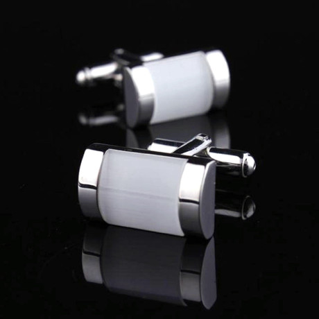 Exclusive Cufflinks + Gift Box // Silver + White Square Pearls (OS)