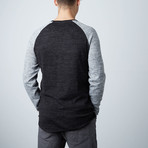 Rawlings Long Sleeve Contrast Raglan Shirt // Heather Gray (XS)