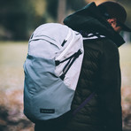 Motion Ellipse 25L (Dark Grey + Green)