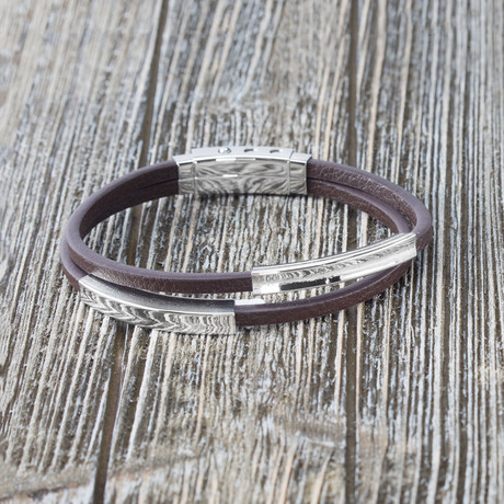 Double Curved Bar Leather Bracelet