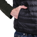 Adam Vest // Black (M)