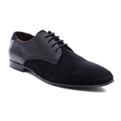 Fabian Shoe // Black (Euro: 40)