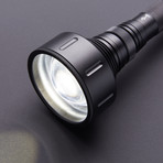 Eclips 1000 // LED Hunting Flashlight (White LED)