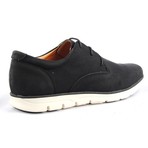 LA Footwear // Black (Euro: 44)