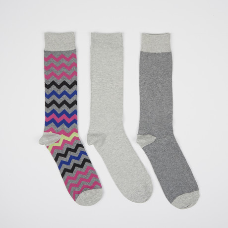 Grey Colorvron Crew Socks // 3 Pairs