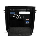 The Alley Messenger Bag // Black