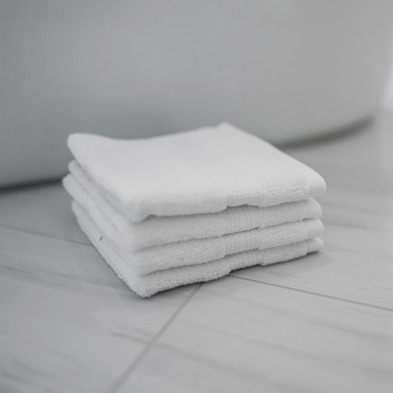 Alfred Sung Hotel Collection // Bath Towel // Set of 2 (White