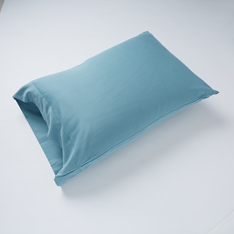 Temperature Regulating Pillowcases // Lake Blue // Set of 2 (King)