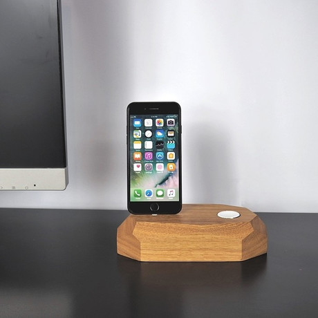 Combo Dock // Oak