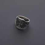 Pussat Motif Ring (Size 8)
