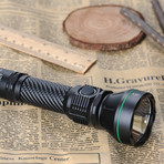 LED Flashlight // C45CT // 1000 Lumens