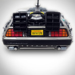 Back To The Future // Delorean Time Machine 1:24 // Die-Cast Car // Premium Display