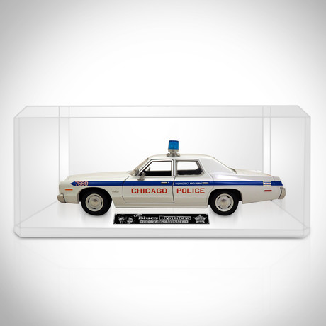 Blues Brothers // 1975 Dodge Monaco Chicago 1:24 // Die-Cast Car // Premium Display