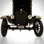 Hearse Vintage Car // 1921 Ford Model T 1:18 // Die-Cast Car // Premium Display