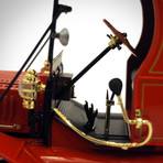 Coca Cola // 1917 Ford Model T Cargo Van 1:18 // Die-Cast Car // Premium Display