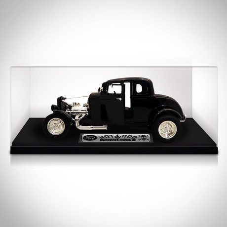 Ford Coupe 1932 1:18 // Die-Cast Car // Premium Display
