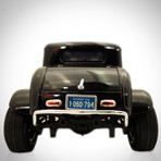 Ford Coupe 1932 1:18 // Die-Cast Car // Premium Display