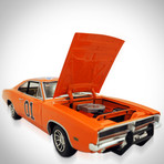 Dukes Of Hazard General Lee // 1969 Dodge Charger 1:18 // Die-Cast Car // Premium Display