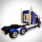 Transformers // Optimus Prime 1:24 // Die-Cast Car // Premium Display