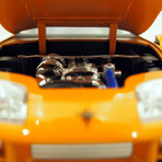 Fast & Furious // Brian's 1994 Toyota Supra Orange 1:18 // Die-Cast Car // Premium Display