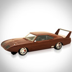 Fast & Furious // Dom's 1969 Daytona Dodge Charger 1:18 // Die-Cast Car // Premium Display