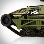 Fast & Furious // Ripsaw Tank 1:24 // Die-Cast Car // Premium Display