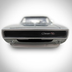 Fast & Furious // Dom's 1968 Dodge Charger R/T 1:24 // Die-Cast Car // Premium Display