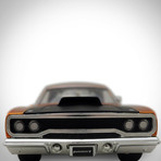 Fast & Furious // Dom's 1970 Plymouth Roadrunner 1:24 // Die-Cast Car // Premium Display