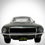 Bullitt // 1968 Ford Mustang 1:24 // Die-Cast Car // Premium Display