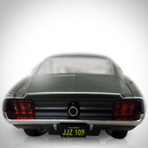 Bullitt // 1968 Ford Mustang 1:24 // Die-Cast Car // Premium Display