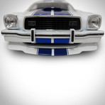 Charlie's Angels // 1976 Ford Mustang Cobra 1:18 // Die-Cast Car // Premium Display